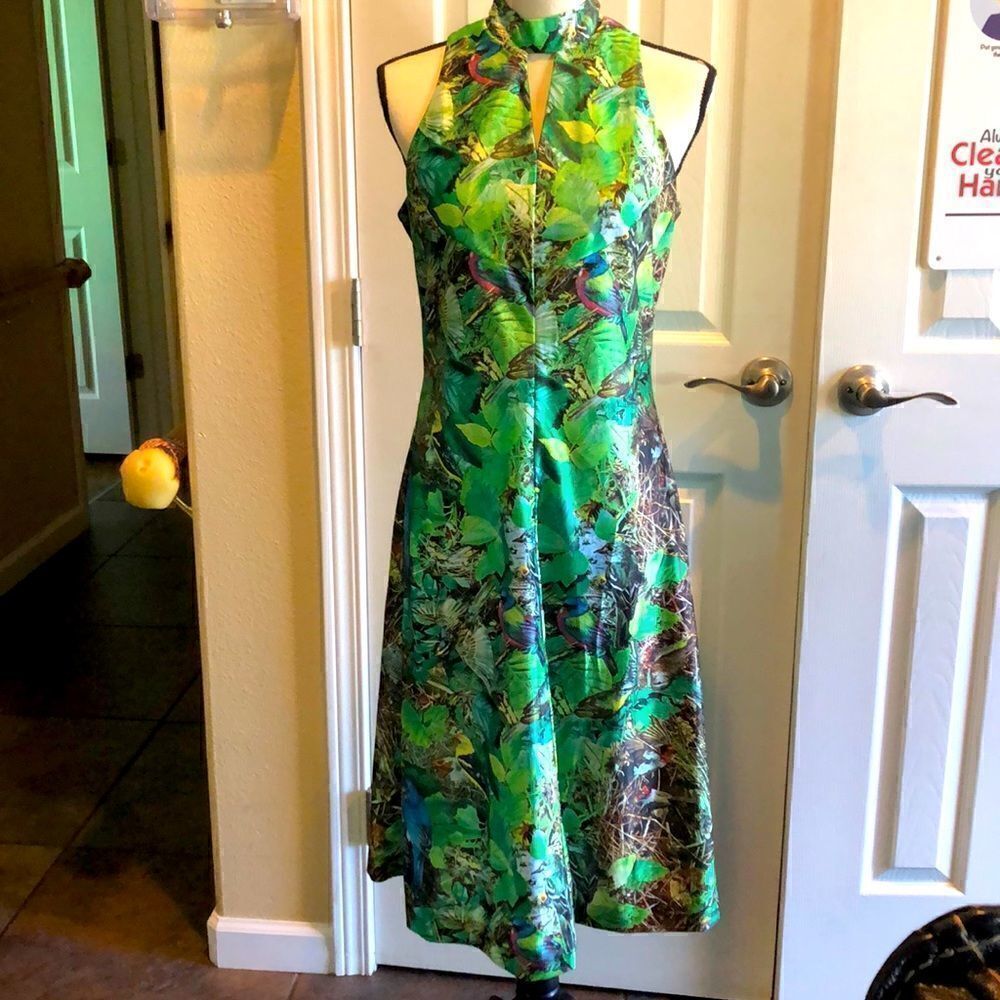 Toni Todi vintage birds print green midi dress. No size (see measurements)